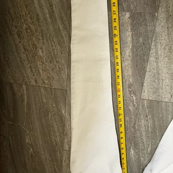 Banana Republic White Skinny Jeans - Picture 9 of 11